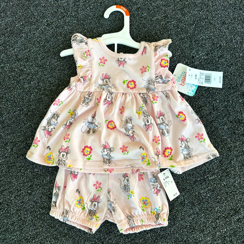 NWT Disney Baby Blouse & Short Set - Size 6-9 Months